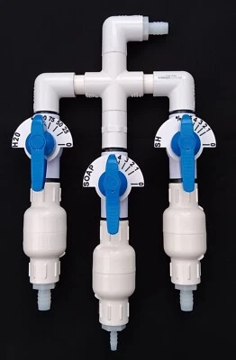 1/2" Manifold, 1/2" Hose Barbs, 1/4" Soap Barb, Soft Wash Proportioner - Image 1 of 2