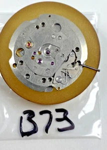Vintage Men’s UT29 17 Jewel Movement Running Spares Repair READ - Picture 1 of 4