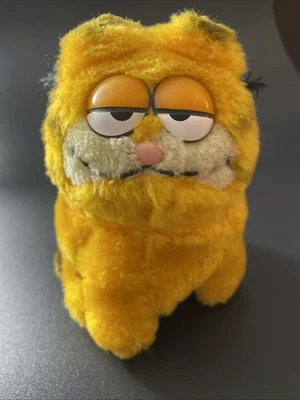 Garfield 5" Vintage Plush, R Dakin 1981  - Image 1 of 4