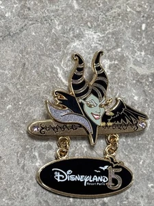 DISNEY DLP MALEFICENT PIN 15TH ANNIVERSARY HALLOWEEN JEWEL DANGLE 2007 LE 900 - Picture 1 of 3
