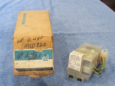 1965 1966 Cadillac Twilight Sentinel Amplifier NOS GM 910820 DeVille ElDorado - Image 1 of 4