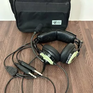 David Clark DC-Pro On Ear Headset Dual GA Plugs - Foto 1 di 4