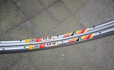 FIR EU 10 190 Rim s / Clincher / 26" 650C 571 12 / 32 H / Silver Drahtreifen - Bild 1 von 4