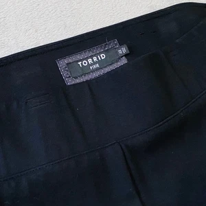 Torrid Pixie schwarz Übergröße 4R Cropped Karriere Freizeit Hose High Waist Stretch - Bild 1 von 6