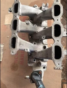 Colector de admisión inferior Jeep JK Wrangler OEM 3,8 L V6 04781035AJ 2007-2011 150967 - Imagen 1 de 4
