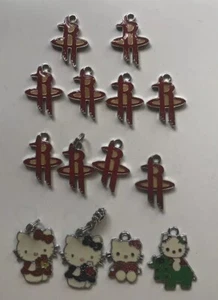 Hello Kitty And Rockets Charms Lot Of 14 New 4 Kitty 10 Rockets 717 - Picture 1 of 6