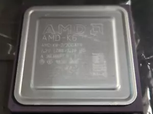 AMD K6-2 300AFR 2.2V Core/3.3V 9834CPHW Vintage 1998 - Picture 1 of 3