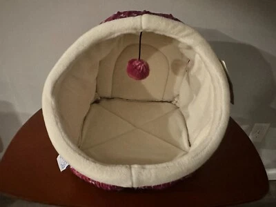 Acogedora cama para gatos con juguete (ecológica) nueva con etiquetas Foto 1 de 4