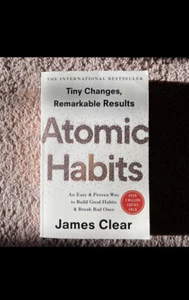 Atomic Habits : An Easy and Proven Way to Build Good Habits and Break Bad... - Picture 1 of 3