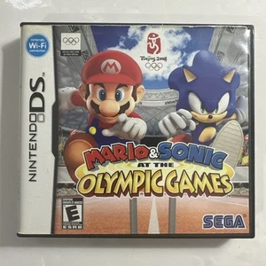 Mario & Sonic at the Olympic Games (Nintendo DS) Complete CIB - Tested - Foto 1 di 4