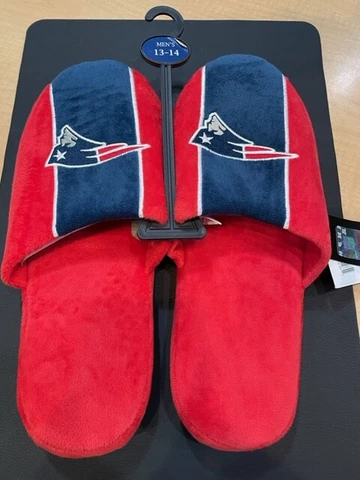 New England Patriots Mens Foco NFL Team All Over Logo Slippers Cover