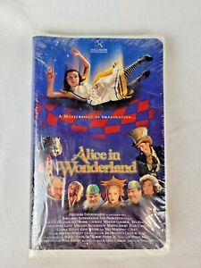 ALICE IN WONDERLAND LIVE ACTION VHS  1999