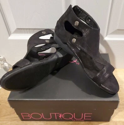 Women's Boutique by Corkys Amelia Black Gladiator Sandals- NEW - Size 7 or 8 - Image 1 of 4