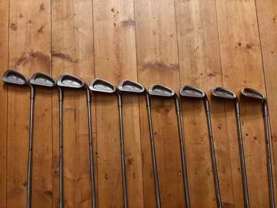 Ping Eye 2 Red Eisensatz 3‑SW | 9 Schläger | Originalgriffe | Top Zustand - Bild 1 von 4