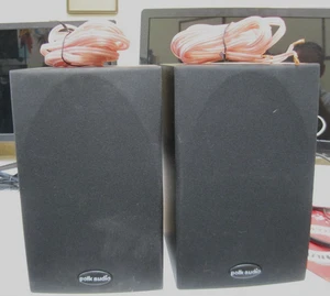 Polk Audio R10 Bookshelf Speakers Tested Sound Great Fully Functional w/Wires - Picture 1 of 6