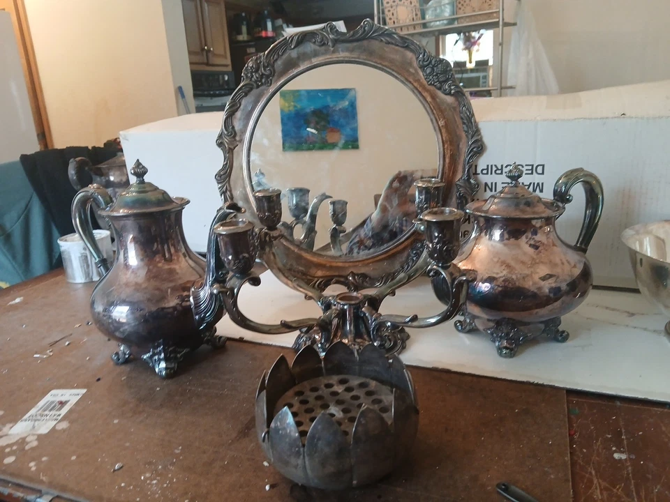 Mezcla de platos de plata Reed and Barton Foto 1 de 4