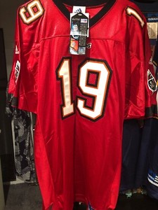keyshawn johnson bucs jersey