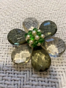 Women flower pin from Bloomingdale’s - Bild 1 von 3