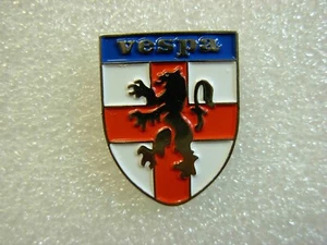 Vespa England shield pin badge. St George shield and Lion design Metal. Enamel - Picture 1 of 1