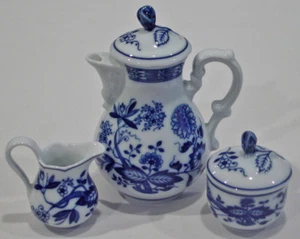 RARO! SET DA TÈ 5 PZ DESIGN MEISSEN MINI/MINIATURA BLU CIPOLLA DISCONTINUO NUOVO - Foto 1 di 1