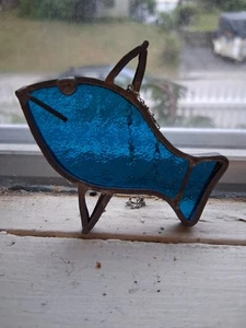 Stained Blue Glass Leaded Fish Vintage Hand Crafted On Chain 2.75 " - Picture 1 of 7