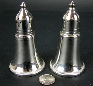 Coppia di shaker sale e pepe faro rivestiti in vetro argento sterling - Foto 1 di 3