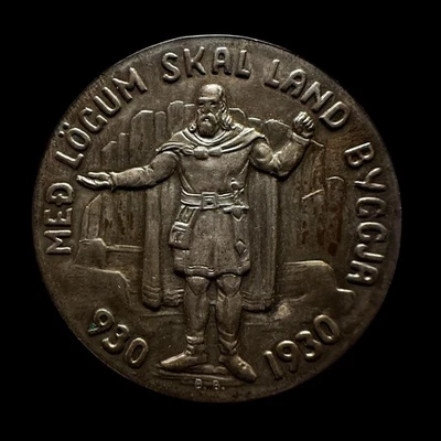 Iceland 5 Kronur 1930  Silver Coin-Althing Millennium-Nice Toning- Original Box - Image 1 of 3