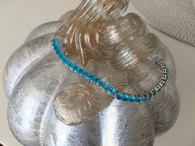Pulseira de cristal azul - Imagem 1 de 4