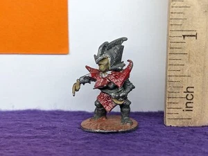 MINIFIGS ARE 18 Tunnel Elf Leader Metal Miniature Fantasy - Picture 1 of 5