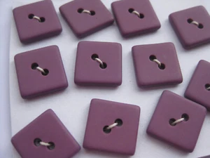 18mm Med Sweet Square Lilac Purple Matte 2 hole Sewing Buttons Set 11 - Picture 1 of 6