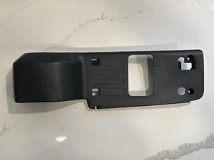 GM OEM Chevrolet Sierra Passenger Right Lower Rear Cover Arm - Picture 1 of 6