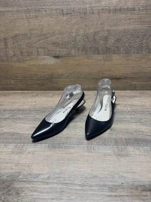 Zapatos de salón Anne Klein de cuero negro para gatito talla 8 Foto 1 de 4