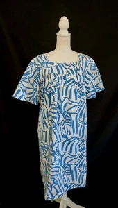 Vintage Hawaiian Moo Moo Dress Blue & White Tropical Print w Pockets Sz L - Picture 1 of 8