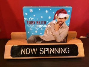 Toby Keith - A Classic Christmas, Vols. 1 & 2 (2xCD, 2007, US) - Bild 1 von 4