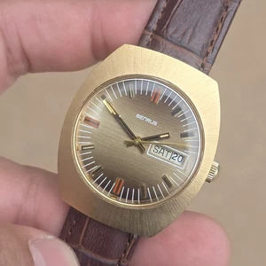 Vintage 1970'S Benrus UT 31 Day Date Men's 35mm Manual Mechanical Watch - Picture 1 of 22
