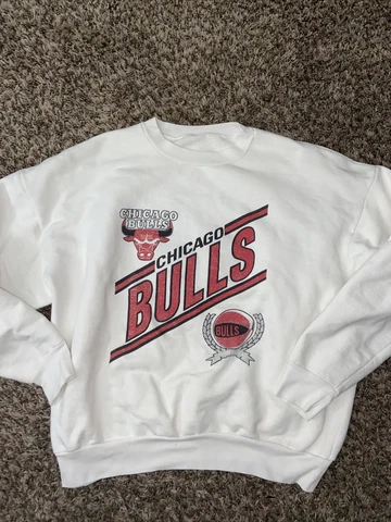 Vintage Jordan Chicago Bulls Champion Sweatshirt Hoodie Mens S Cover
