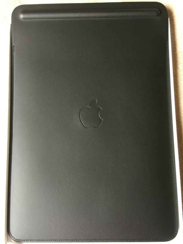 Apple iPad Pro 10.5'' Leather Sleeve Tablet Case - Black - Image 1 of 4