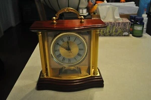 Master Studio Quartz Clock Movement Mechanism Table Top Clock Tested & Works - Picture 1 of 8