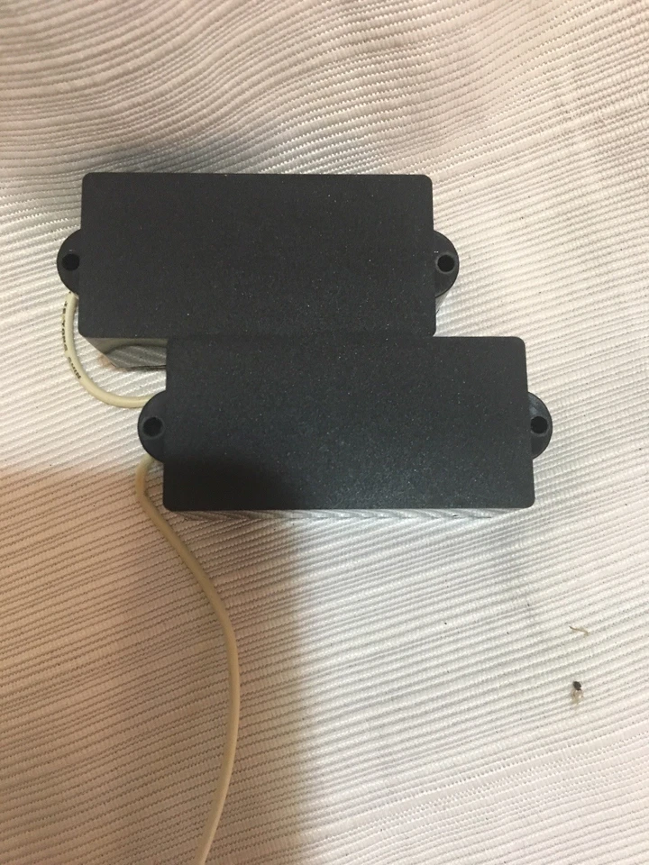 Nuevo bajo de precisión Split Coil Pickup 4 Fender 4 cuerdas, se adapta a otros Foto 1 de 3