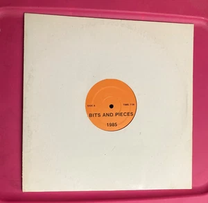 BITS AND PIECES 1985 ~ RARE 12" VINYL Mega-Mix! White Label ~ Hits! Classics! - Foto 1 di 3