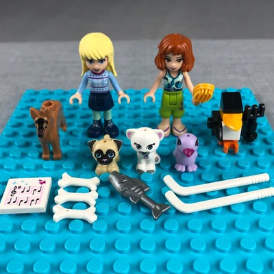 LEGO FRIENDS Minifigure and Accessories large lot Stephanie Mia Animals Pets - Image 1 of 4