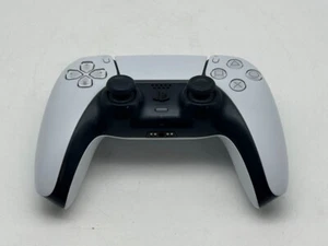 Sony DualSense Wireless Controller for PlayStation 5 - White - Picture 1 of 6