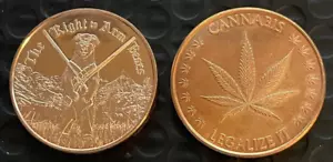 (DUE) 1 oz. Cannabis rotonda rame e orsi diritti al braccio 999 rame AVDP oz - Foto 1 di 2