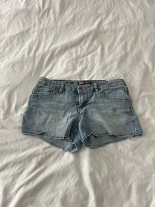 Levis Shorty Shorts Girls Size 16 Blue Denim  Jean Shorts 138 - Picture 1 of 6