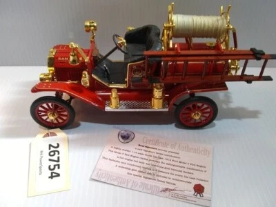 Road Signature - 1914 Ford Model T Fire Engine - COA - Diecast Precision Model - Image 1 of 4