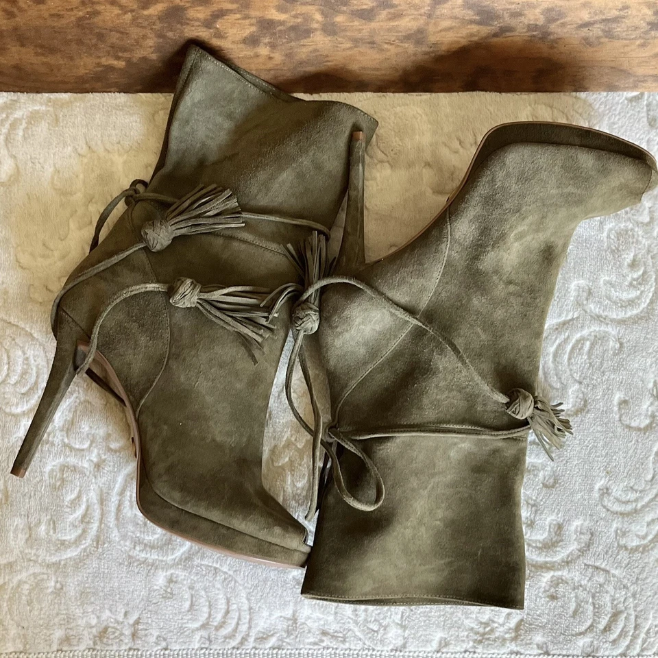Michael Kors Rosalie Open Toe Bootie Sz 6.5 Suede Olive Green Heel Tassels FLAW - Image 1 of 4