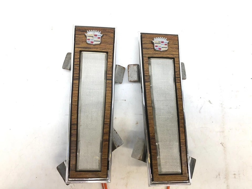 1979 - 85 凯迪拉克埃尔多拉多一对 LH/RH 后帆板歌剧灯/礼貌灯 — 第 1/4 张图片