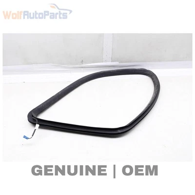 13-14 MERCEDES-BENZ GL450 X166 - Quarter Panel Window SEAL / Weather Stripping - Image 1 of 4