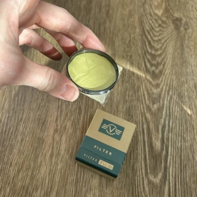 Sealed Hasselblad Y1.5-50 Series VII Yellow Drop In Filter for 1000F/1600F - Image 1 of 4