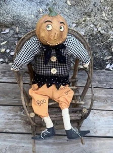 Volkskunst Kürbis Boo Mann Figur Halloween Boutique Deko - Bild 1 von 13